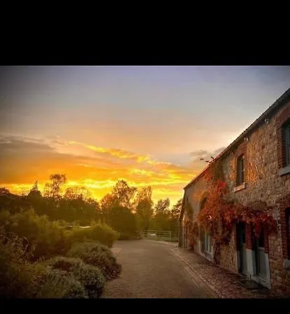 Le Sanglier Amoureux Bed & Breakfast Érezée