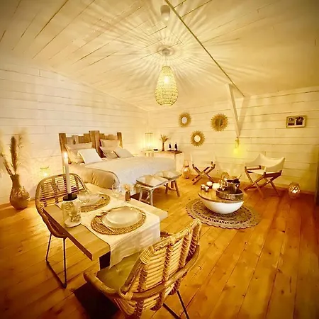 B&B Le Sanglier Amoureux 4*