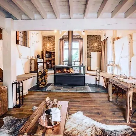 Le Sanglier Amoureux Bed & Breakfast *