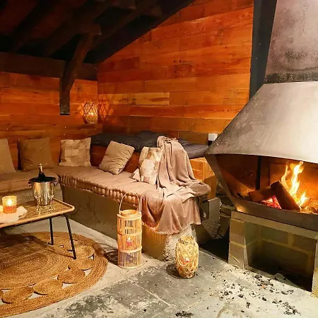 B&B Le Sanglier Amoureux 에레제