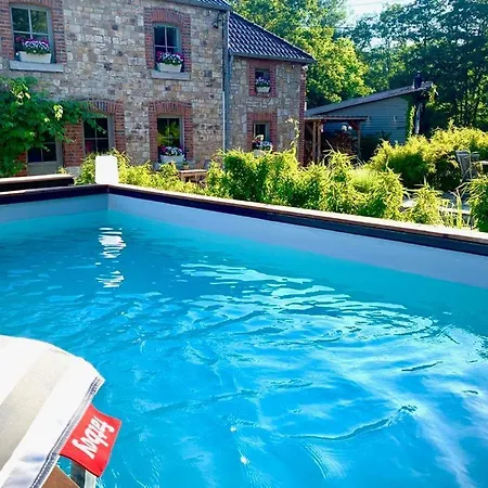 Le Sanglier Amoureux Bed & Breakfast *
