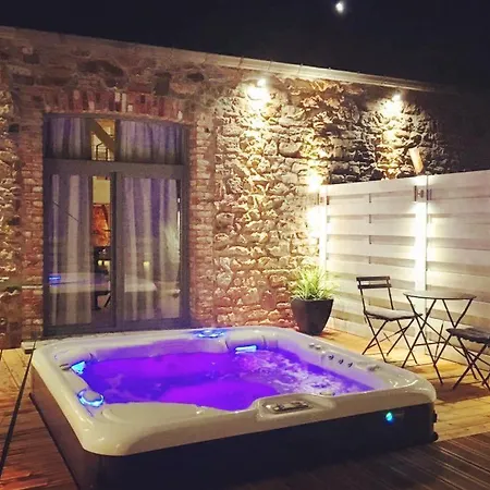 B&B Le Sanglier Amoureux 에레제